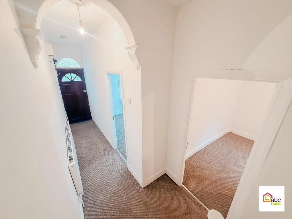 4 bedroom terraced house for rent