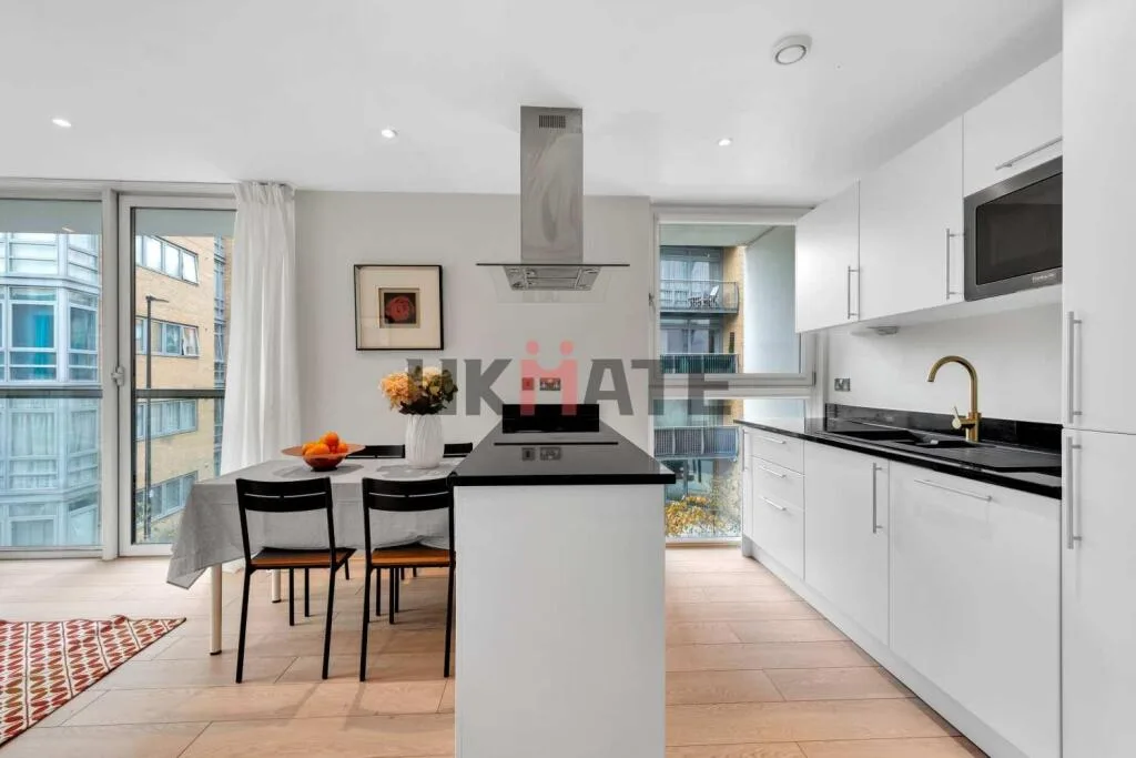 3 bedroom flat for rent