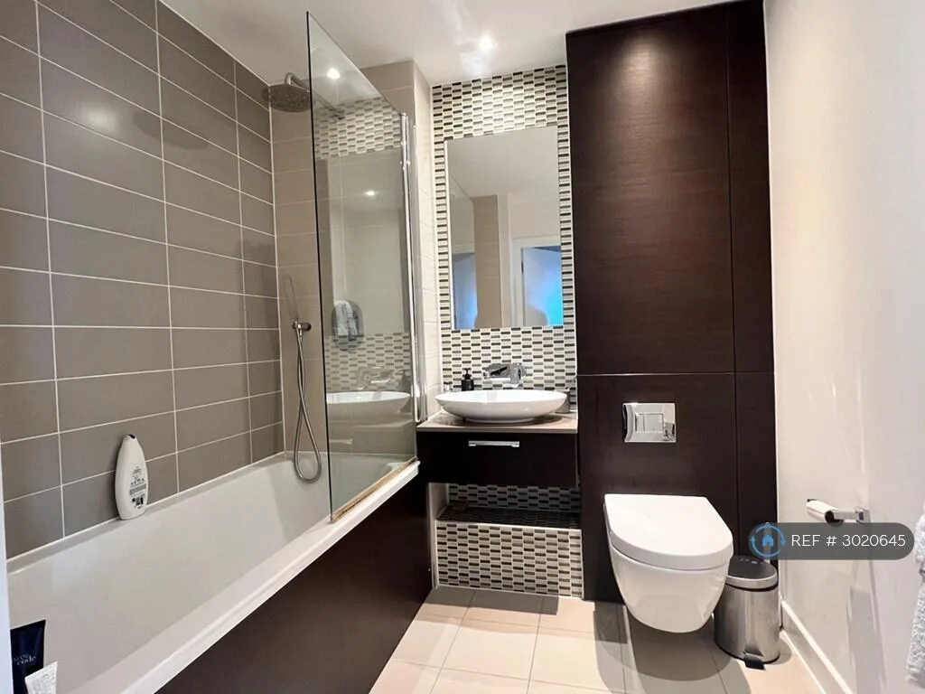 3 bedroom flat for rent