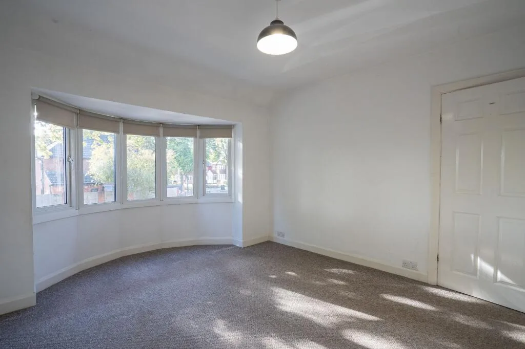 3 bedroom semi-detached house for rent