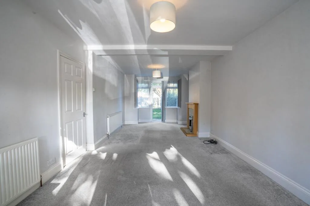 3 bedroom semi-detached house for rent
