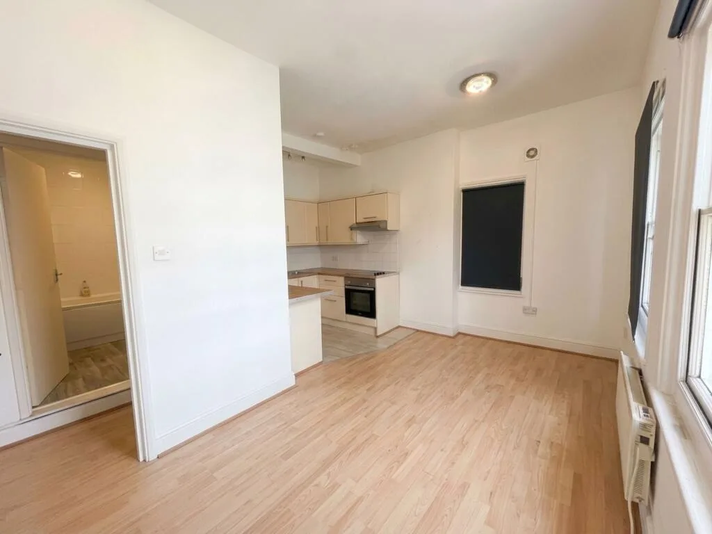 1 bedroom flat for rent