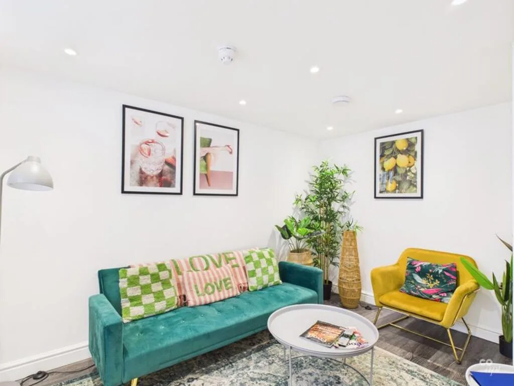 2 bedroom flat for rent