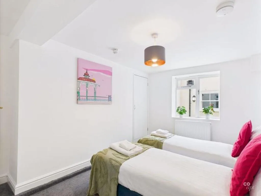 2 bedroom flat for rent