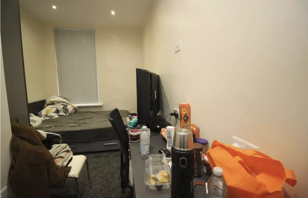 8 bedroom terraced house for rent