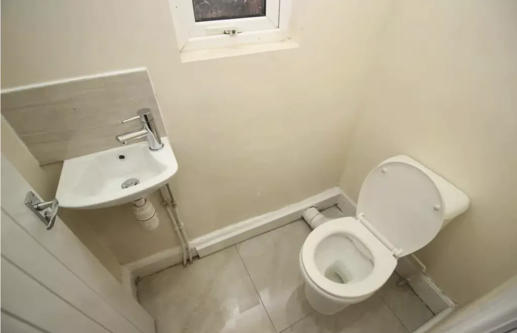 8 bedroom terraced house for rent