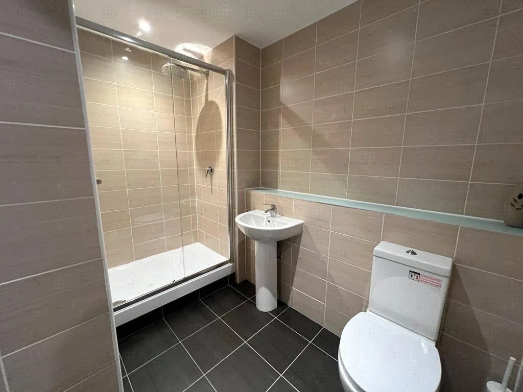 2 bedroom house for rent