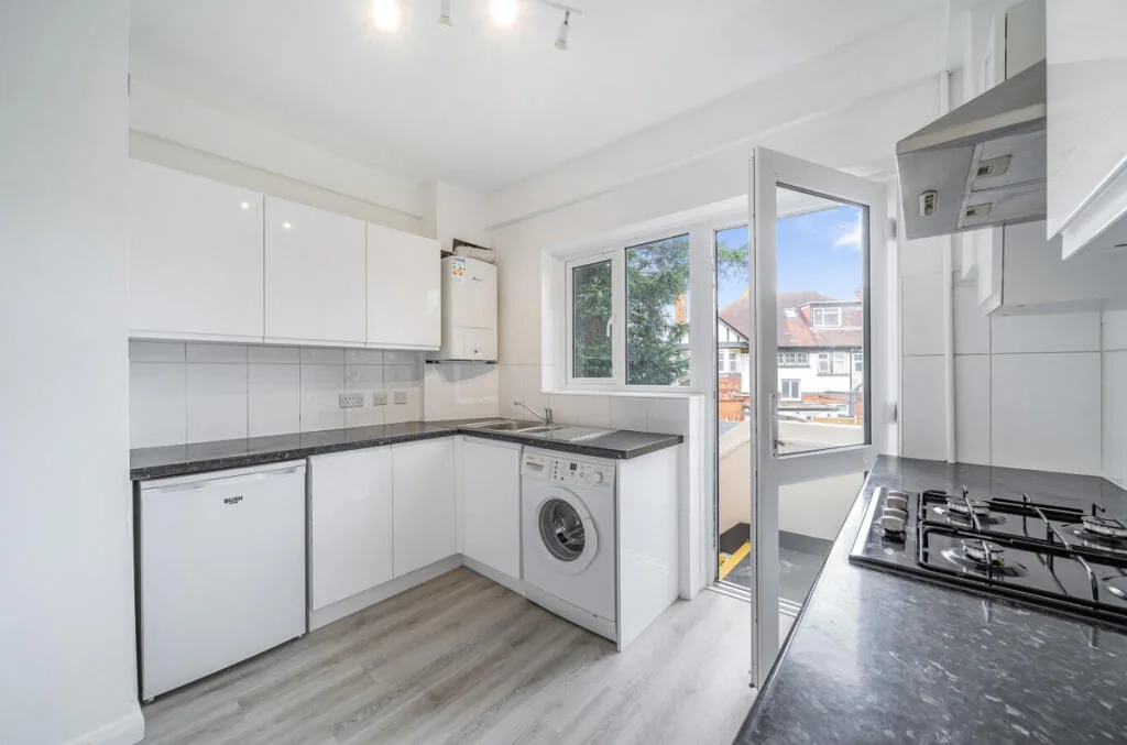 2 bedroom flat for rent
