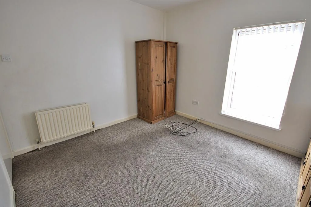 2 bedroom house for rent