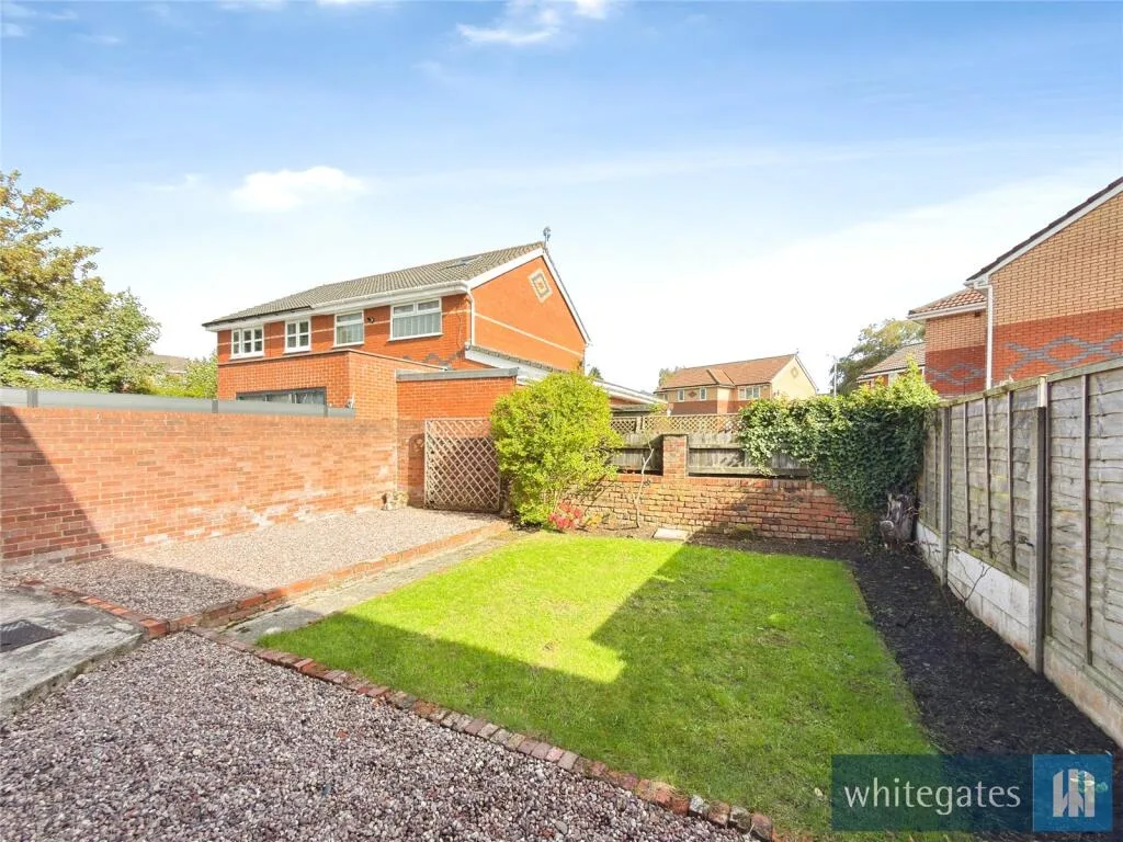 3 bedroom semi-detached house for rent