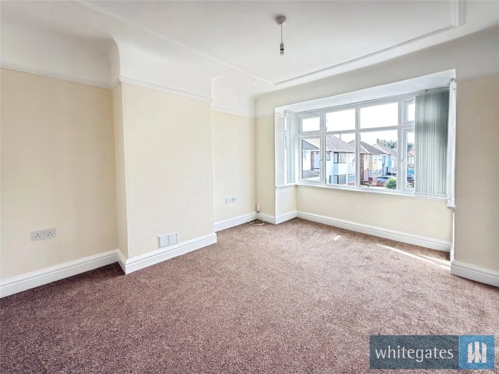 3 bedroom semi-detached house for rent