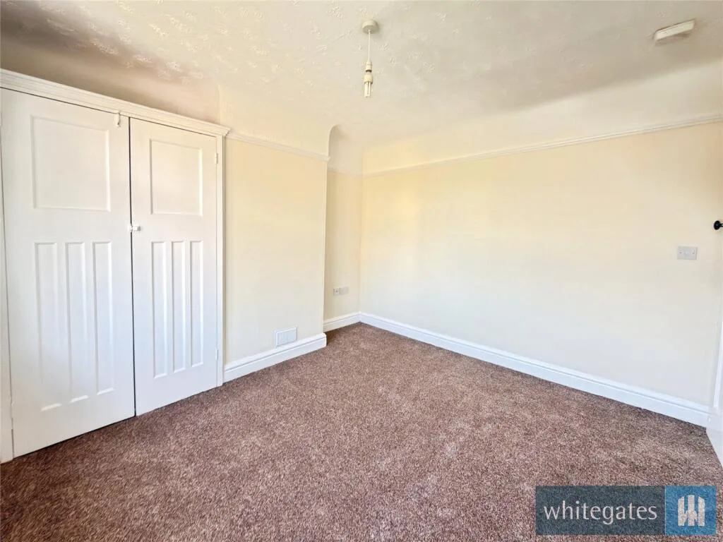 3 bedroom semi-detached house for rent