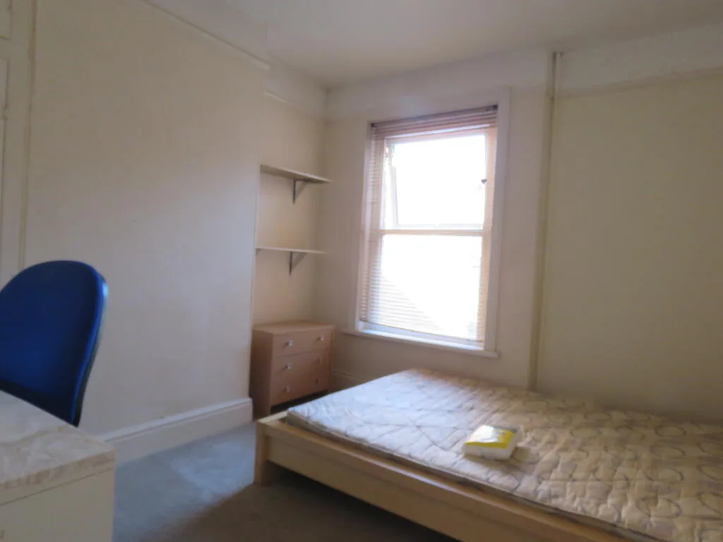 4 bedroom terraced house for rent
