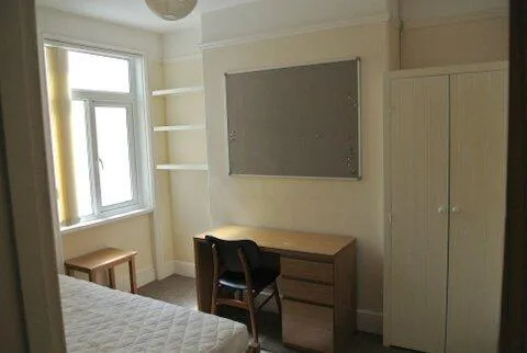 4 bedroom house for rent