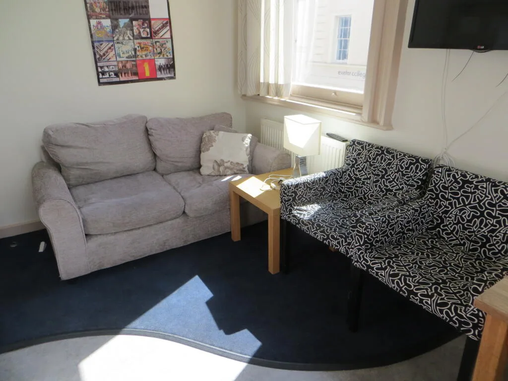 5 bedroom apartment for rent