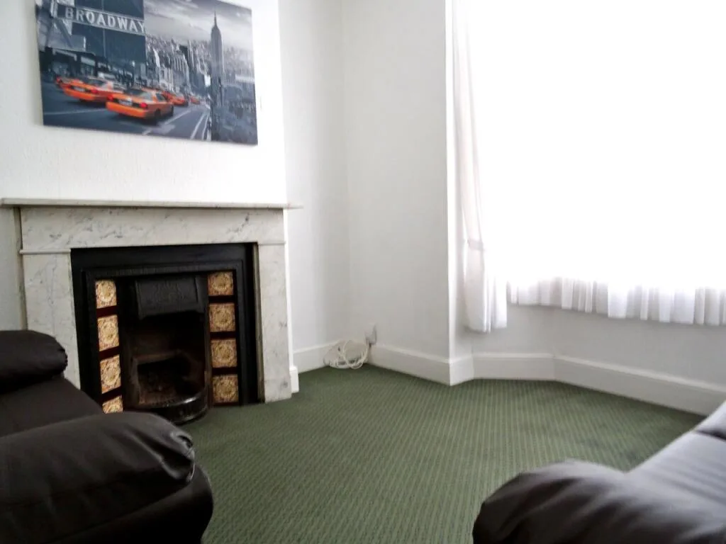 5 bedroom house for rent