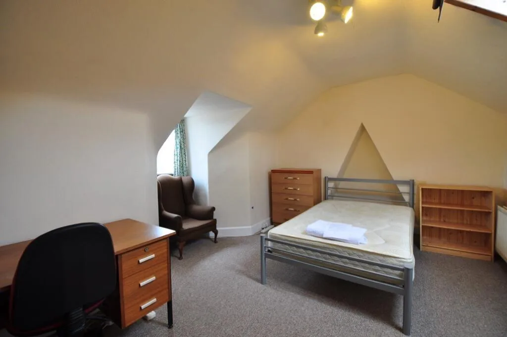 4 bedroom terraced house for rent
