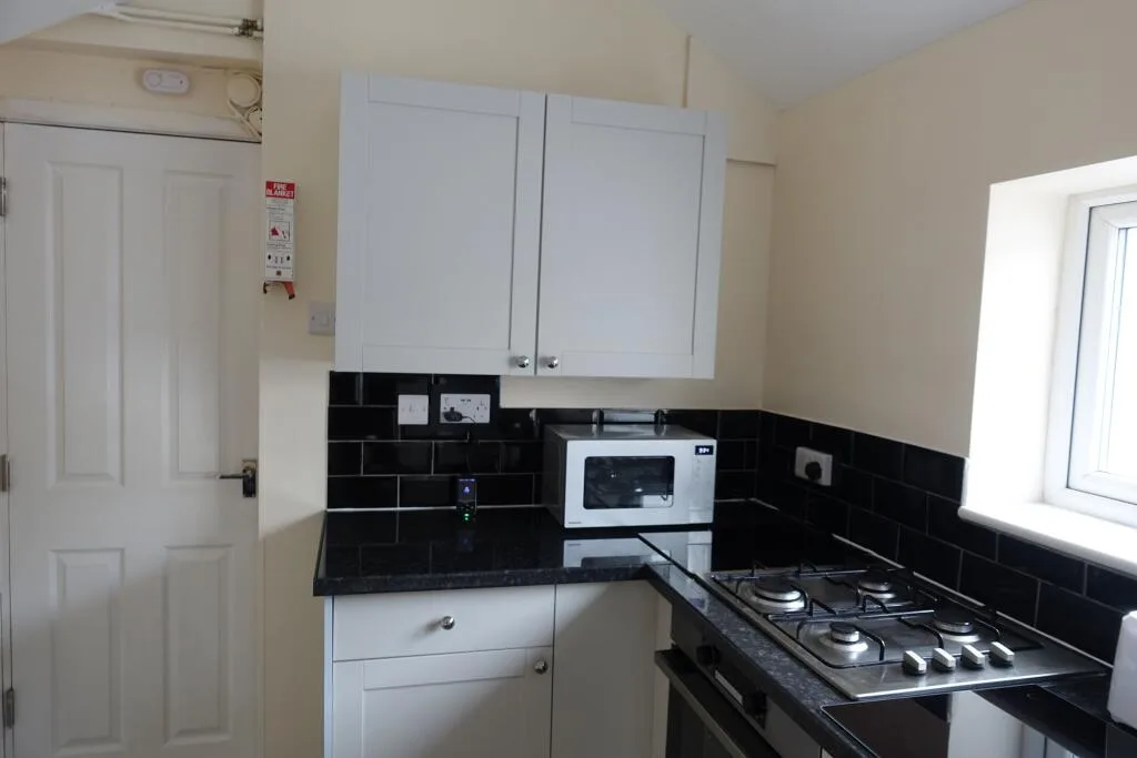 4 bedroom terraced house for rent