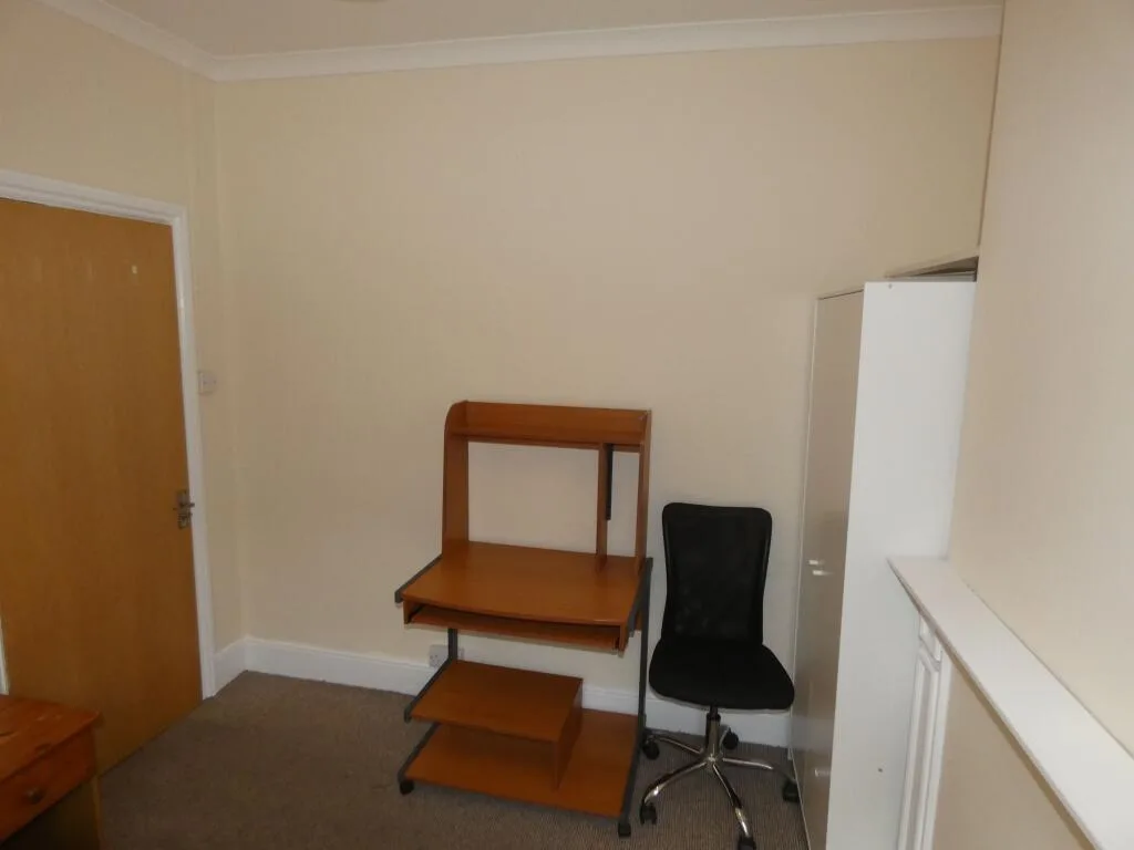 4 bedroom house for rent