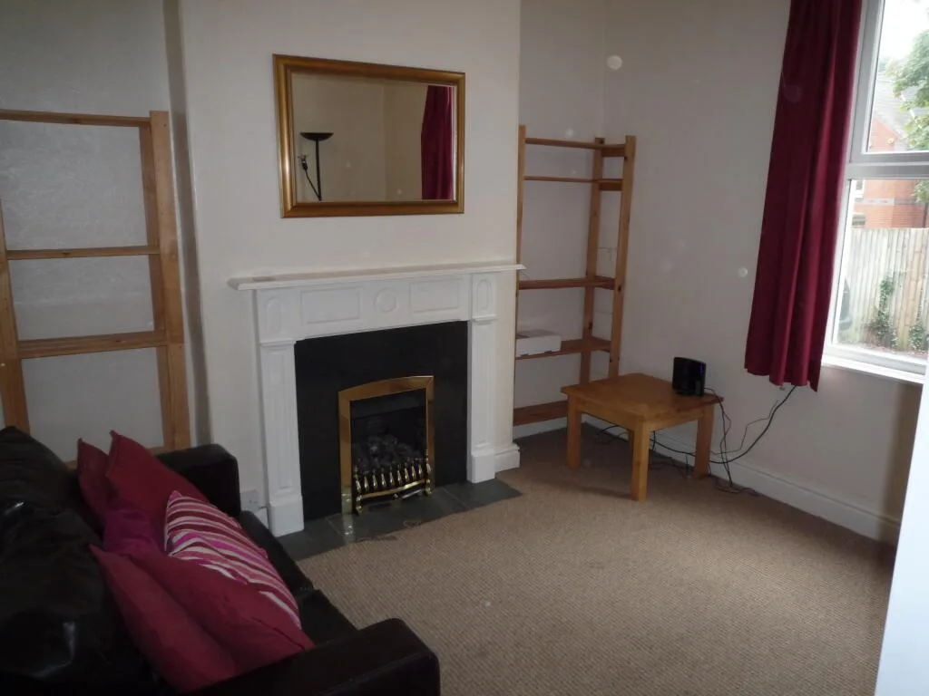 4 bedroom terraced house for rent