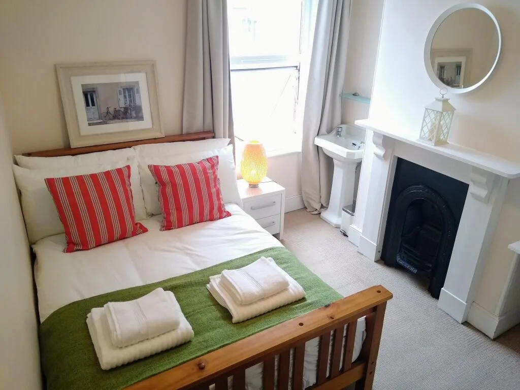4 bedroom terraced house for rent