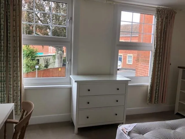 6 bedroom terraced house for rent