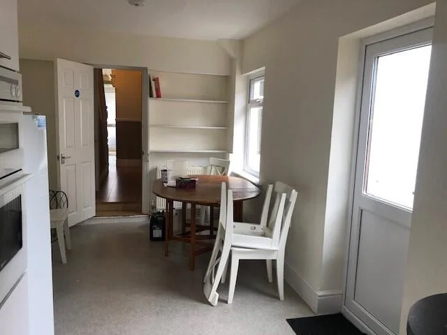 6 bedroom terraced house for rent