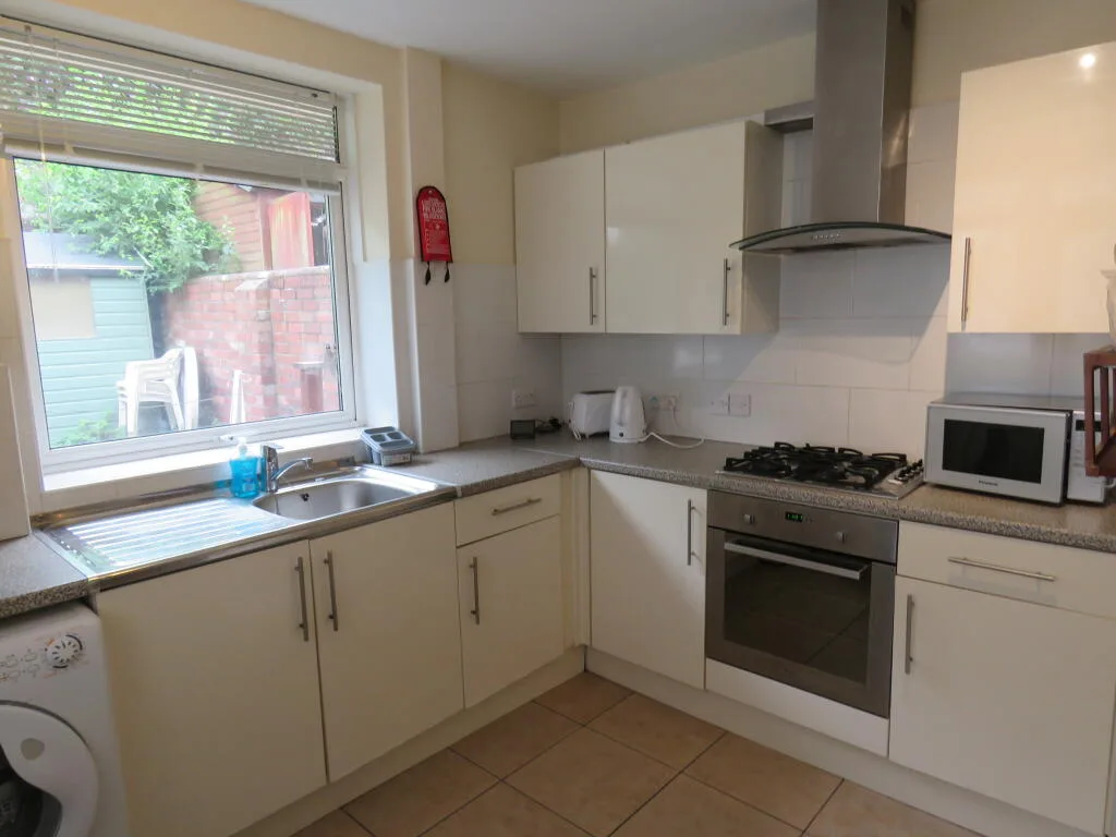 4 bedroom house for rent