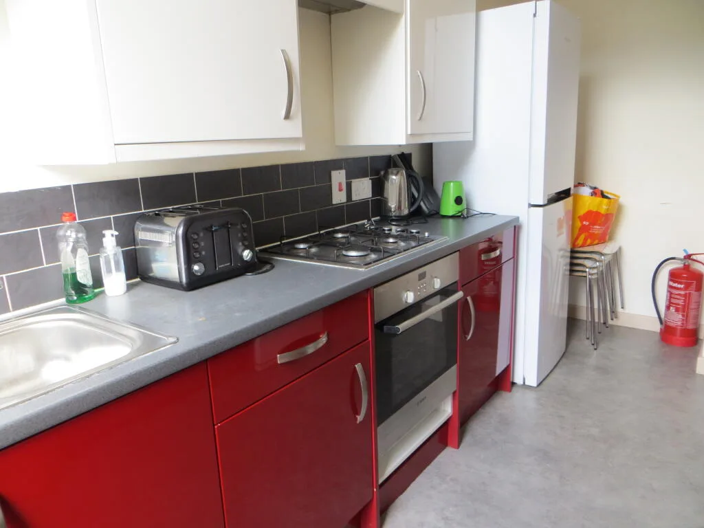 5 bedroom apartment for rent