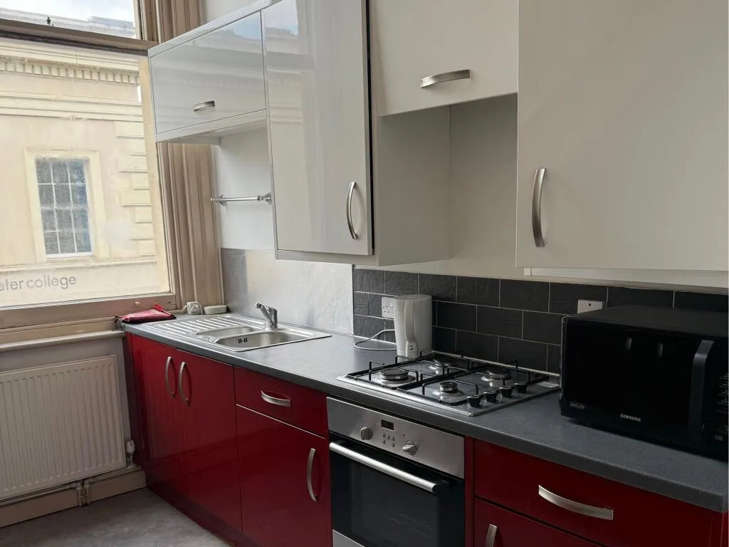 5 bedroom apartment for rent