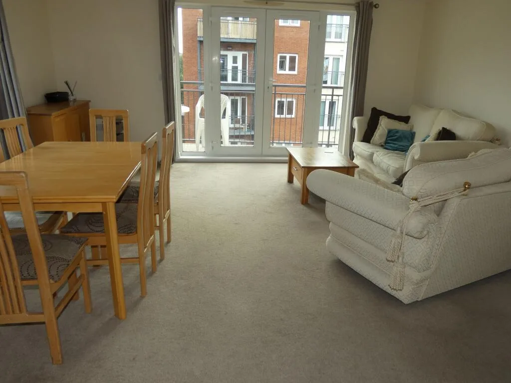 3 bedroom apartment for rent