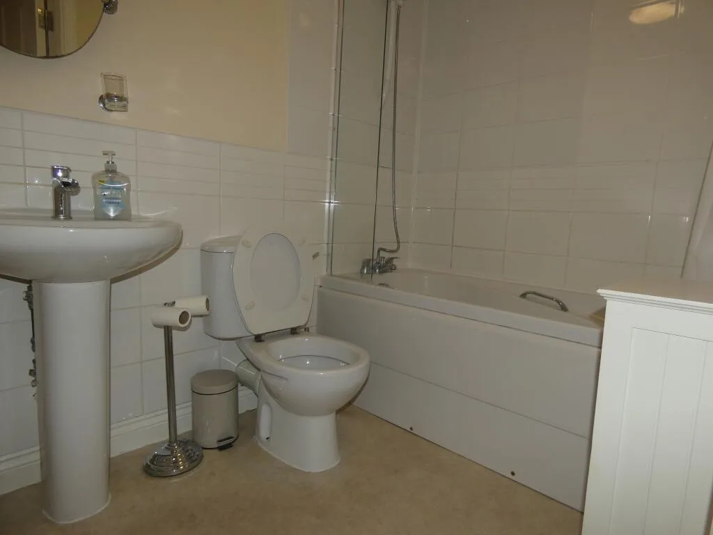 3 bedroom apartment for rent