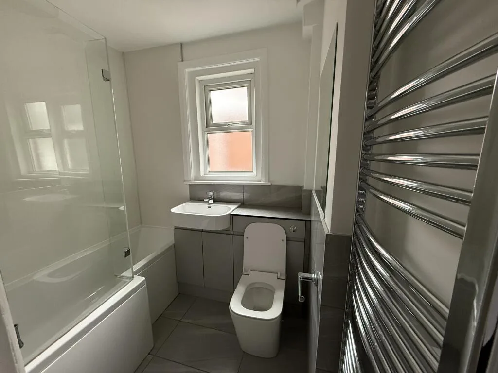 4 bedroom terraced house for rent