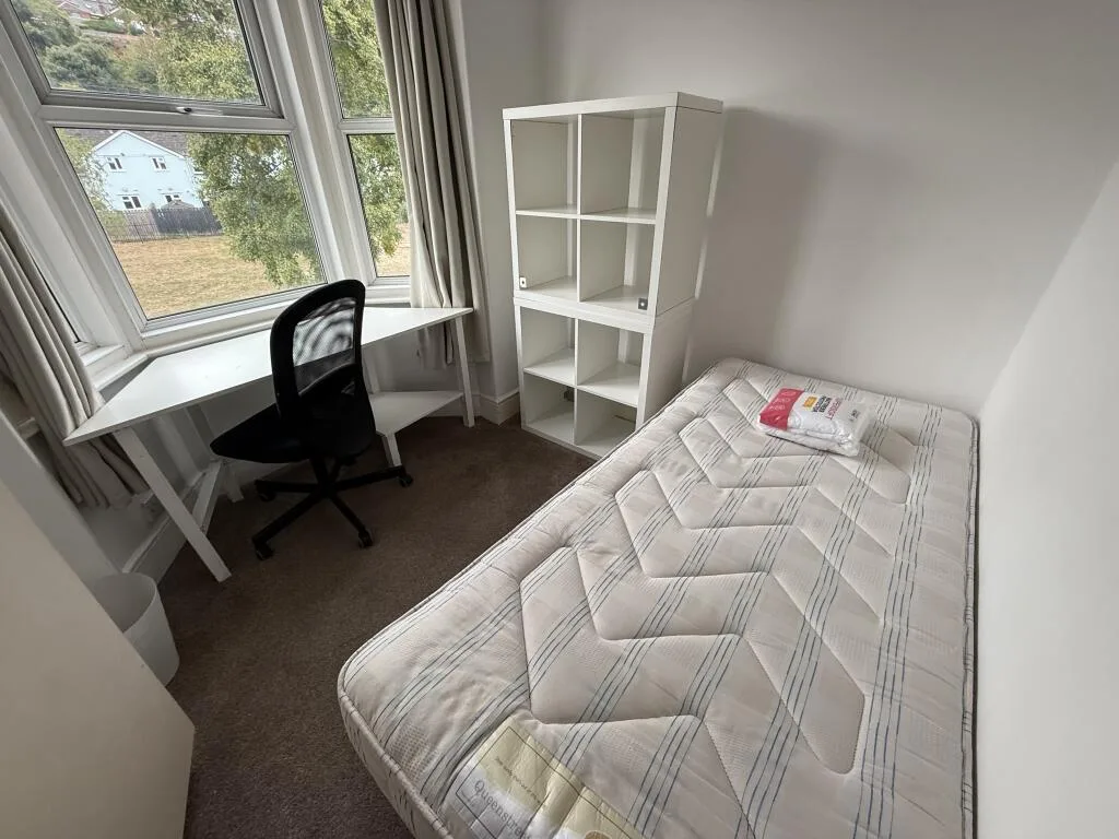4 bedroom terraced house for rent