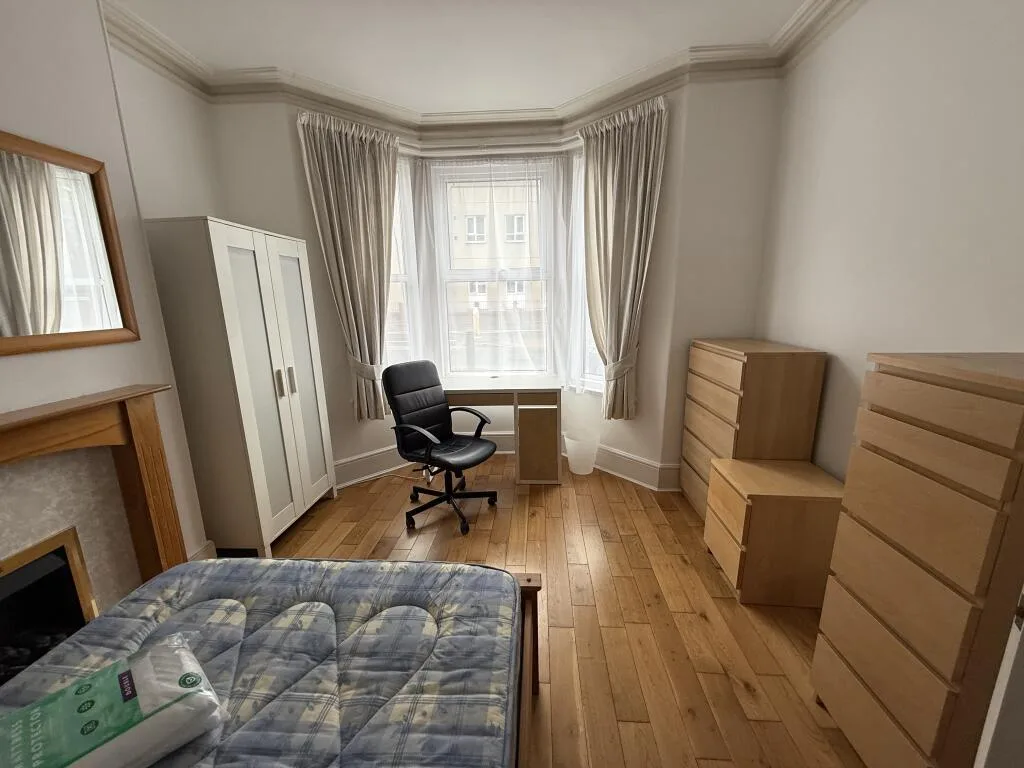 4 bedroom terraced house for rent
