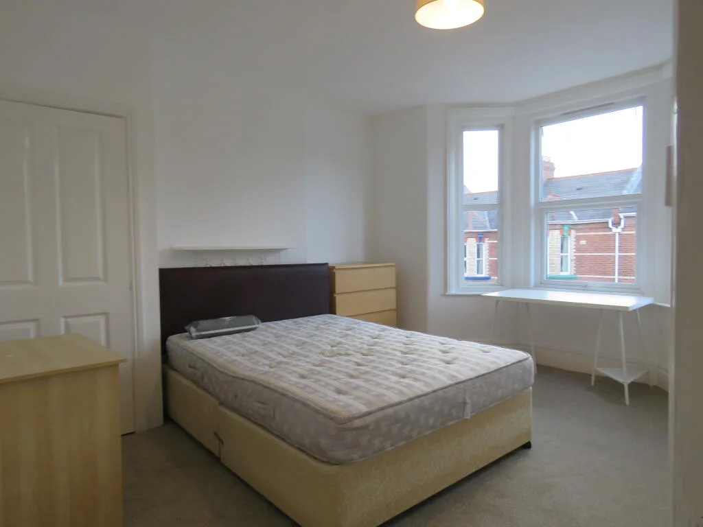 4 bedroom terraced house for rent
