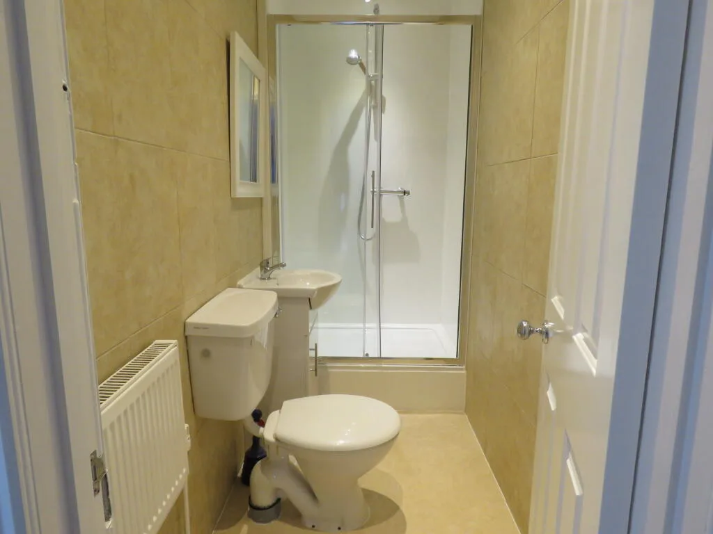 4 bedroom terraced house for rent