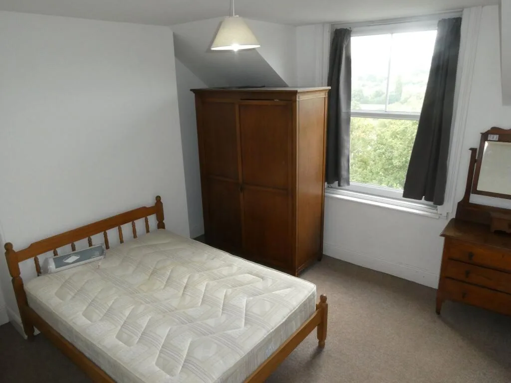 7 bedroom town house for rent