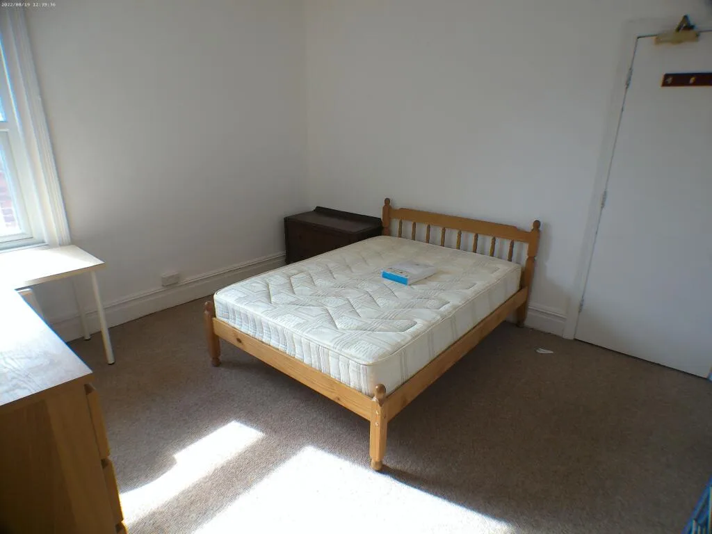 7 bedroom town house for rent