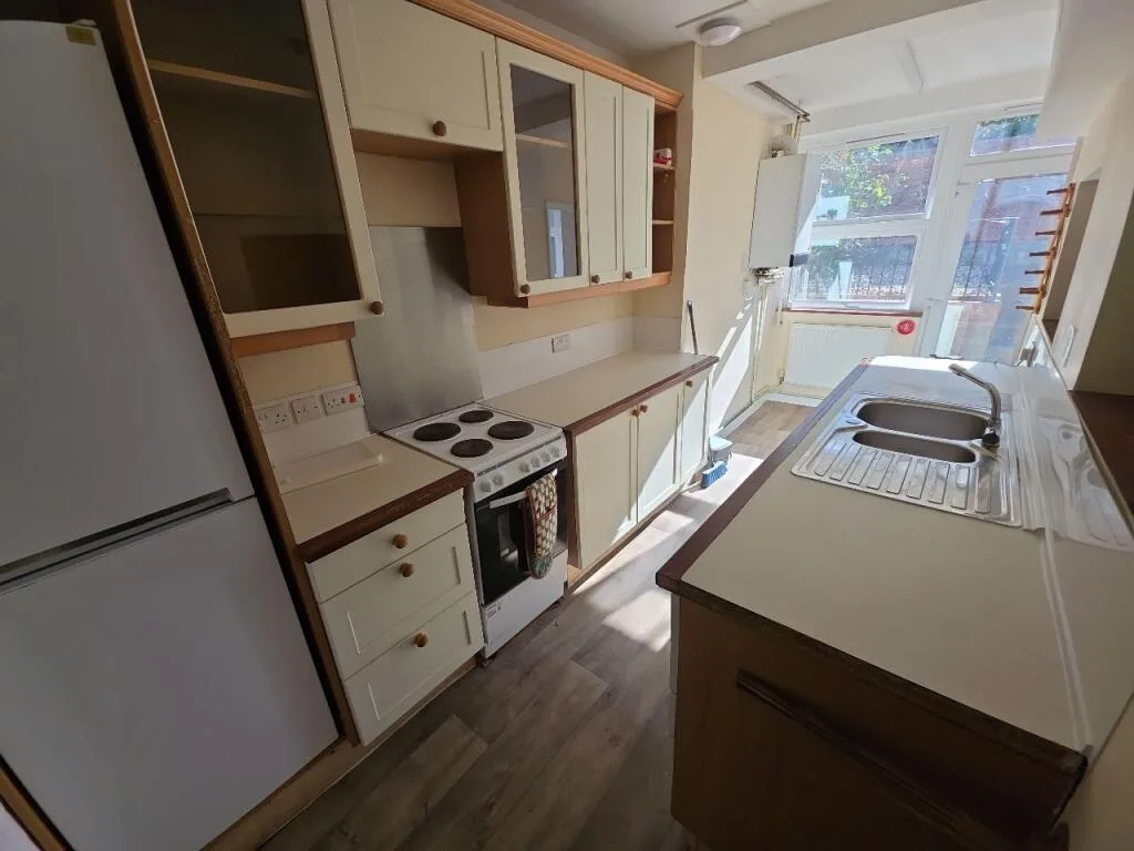 4 bedroom house for rent
