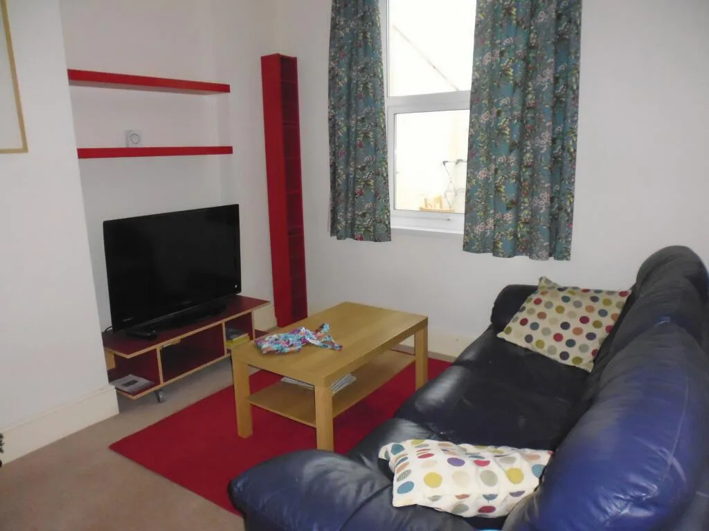 4 bedroom terraced house for rent