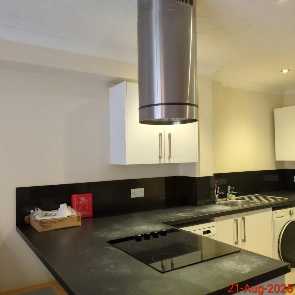 6 bedroom house for rent