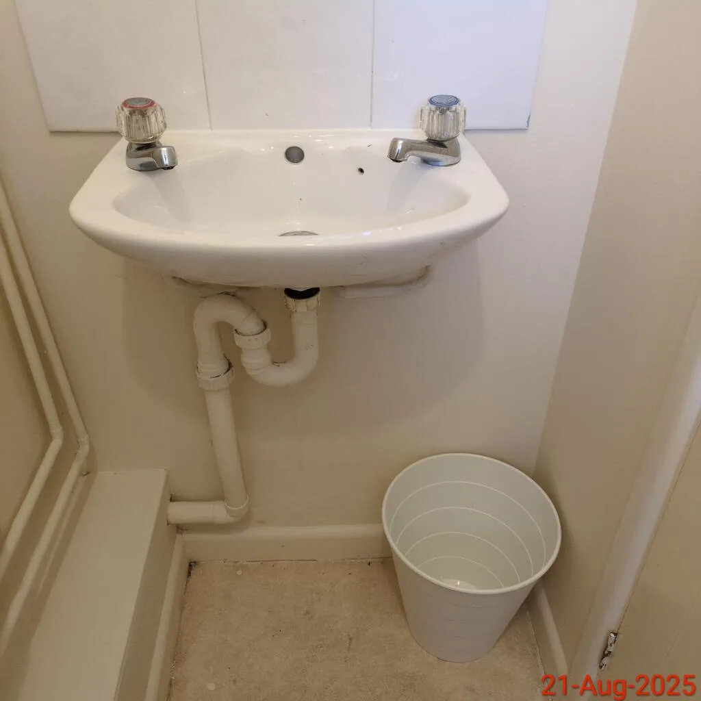 6 bedroom house for rent