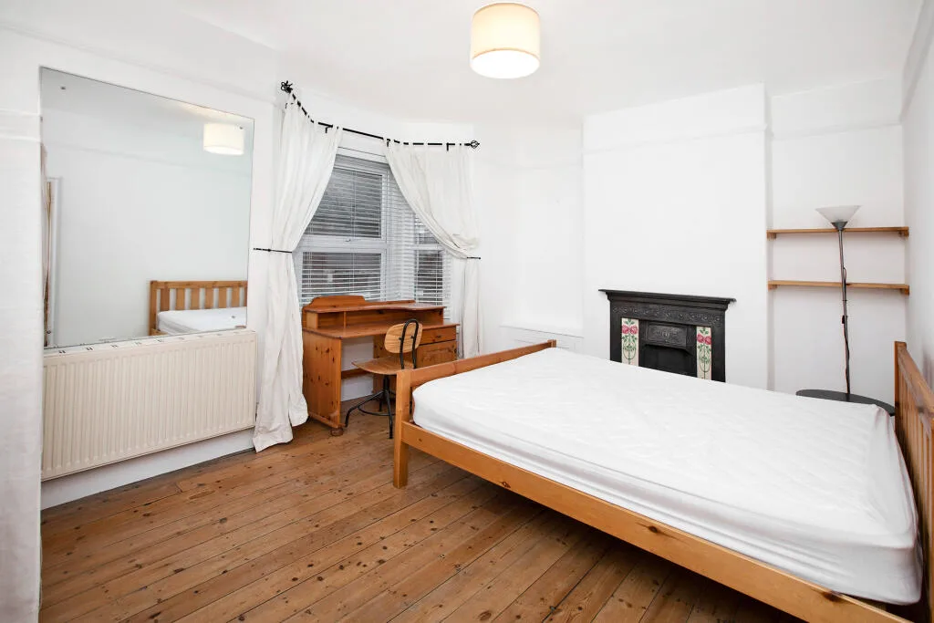 4 bedroom terraced house for rent