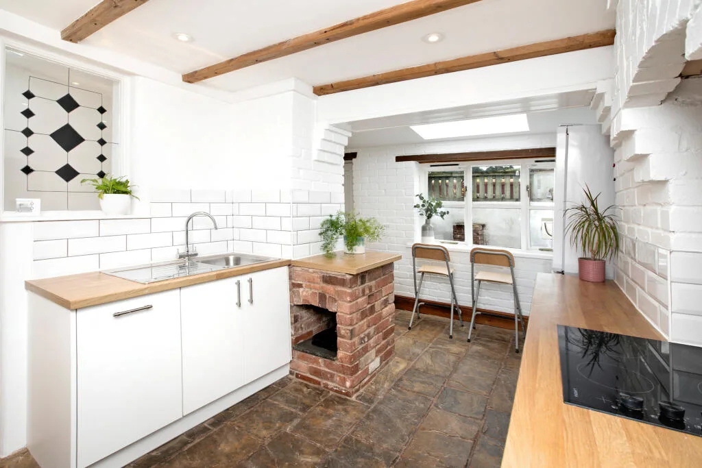 4 bedroom terraced house for rent