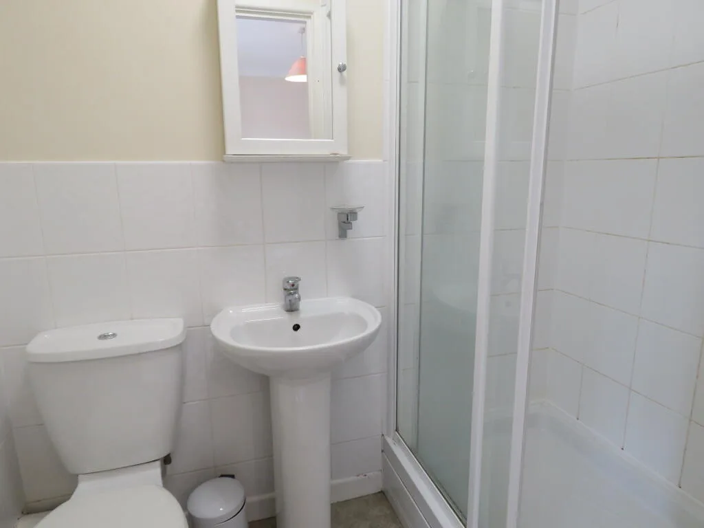 4 bedroom town house for rent
