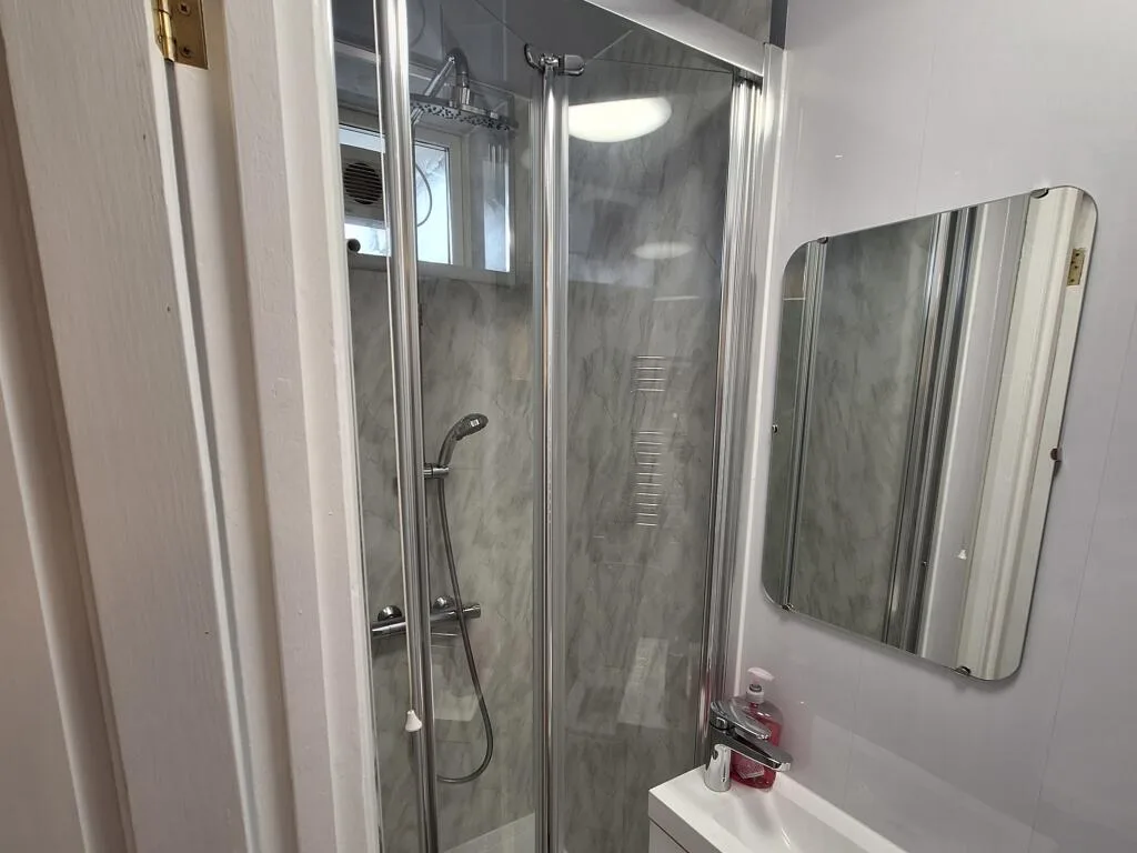 4 bedroom house for rent