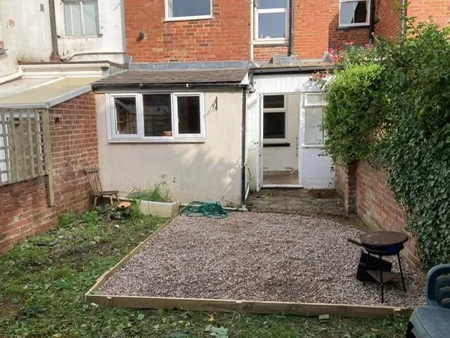 5 bedroom terraced house for rent