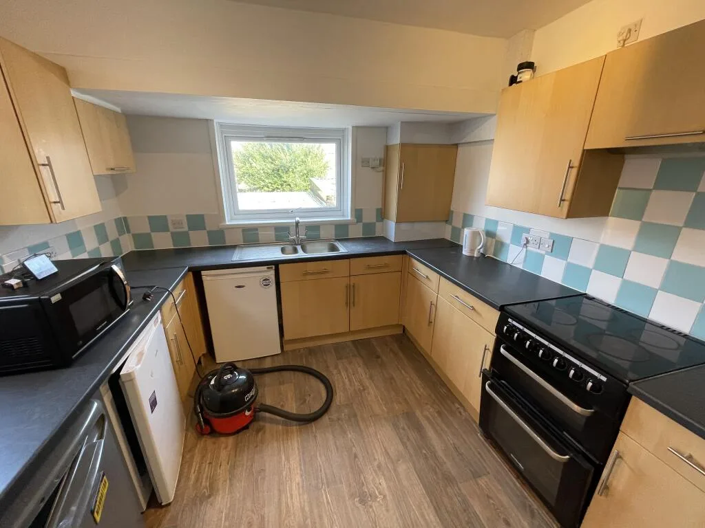 5 bedroom house for rent
