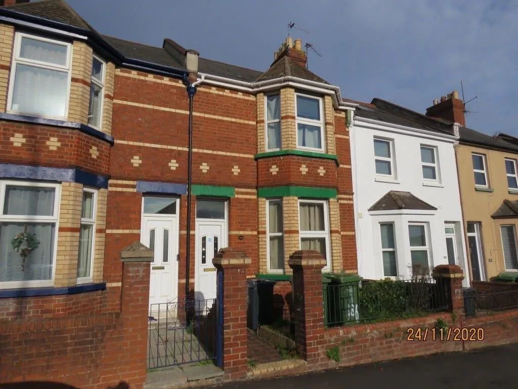 5 bedroom house for rent